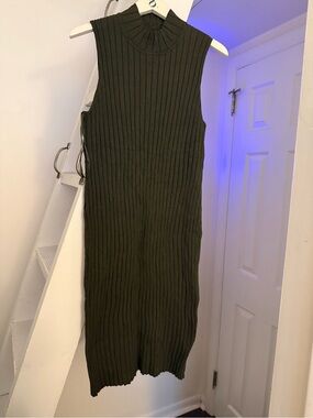 Banana Republic Olive Green Ribbed Sleeveless Midi Dress